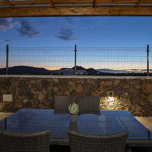  Villa Elena
