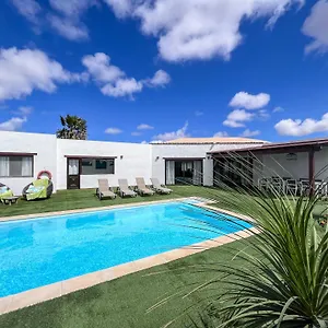 Casa Villa Lajares