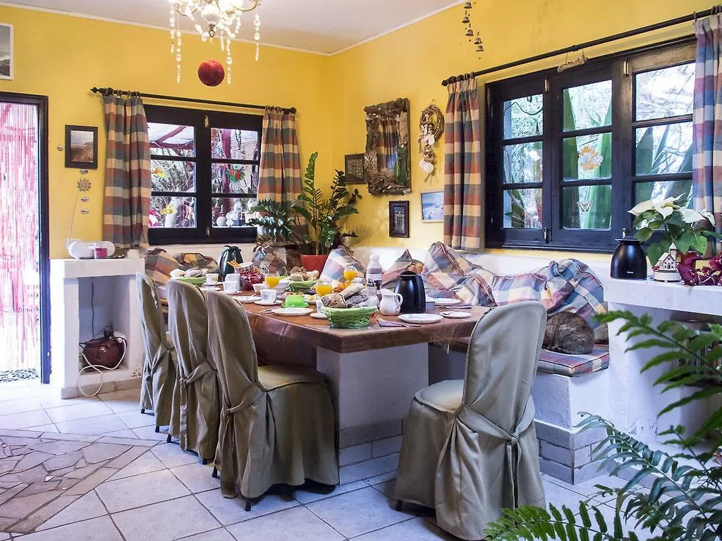Casa Pedro Bed and Breakfast Lajares 0*,  Spagna